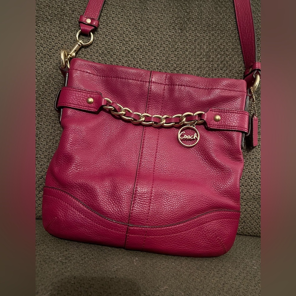 Coach F-19722 Chain duffle designer crossbody bag